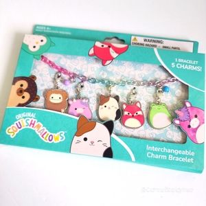 Squishmallows 📿 Interchangeable Charm Bracelet with 5 Charms!! ☆》NWT《☆